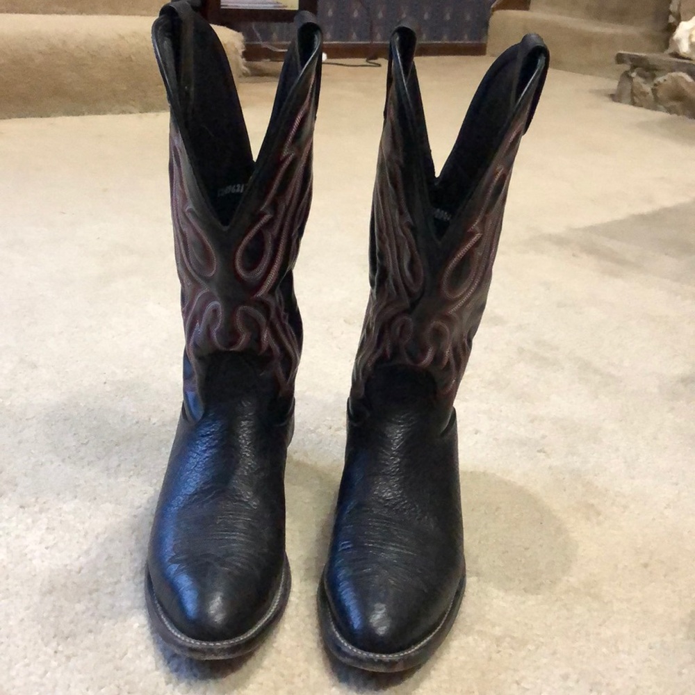 Cowboy boots, Nocona size 10 1/2AAA (4” wide)